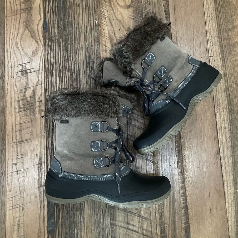 Khombu winter waterproof snow boots Wm 11